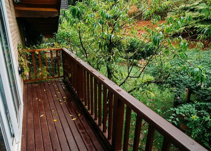 La Reserve Suites